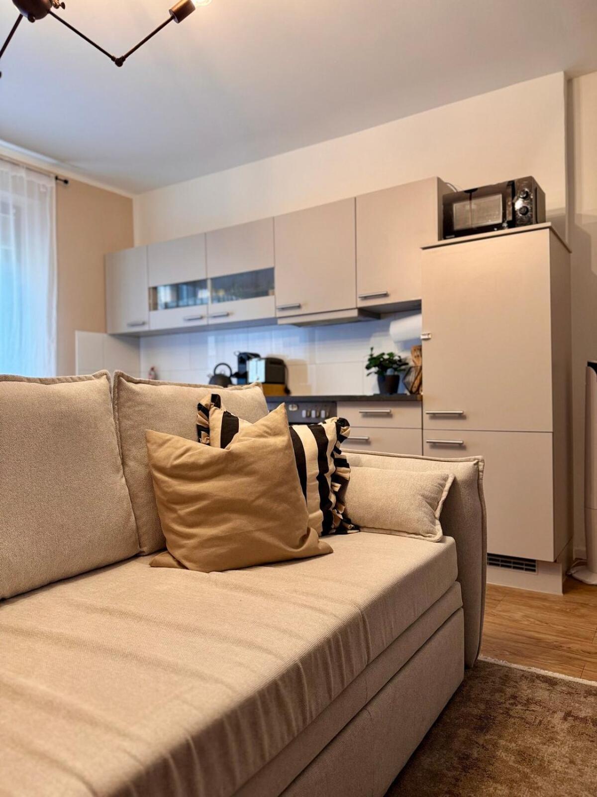 Zentrale Wohnung Direkt Am Hauptbahnhof - Bismarck Dusseldorf Exterior photo